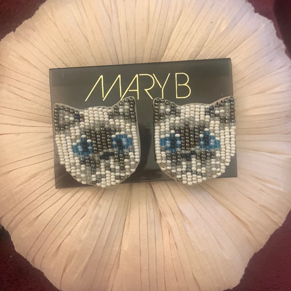 MARY B Jewelry Vintage Beaded Cat Earrings Poshmark